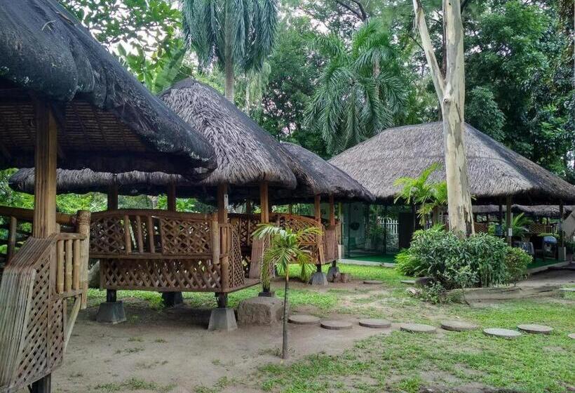 استراحتگاه Woodland