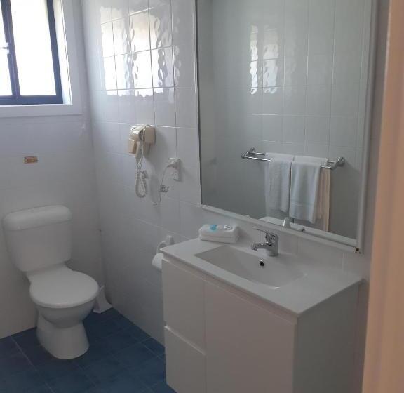 Seashells Beachfront Resort