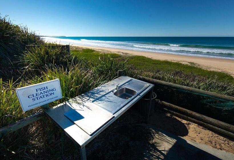 Seashells Beachfront Resort