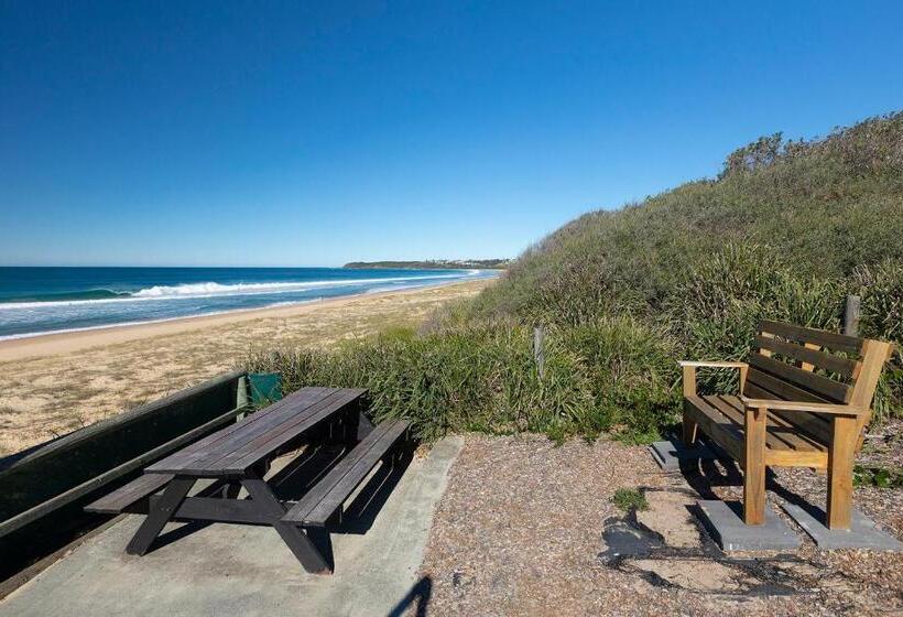 Seashells Beachfront Resort