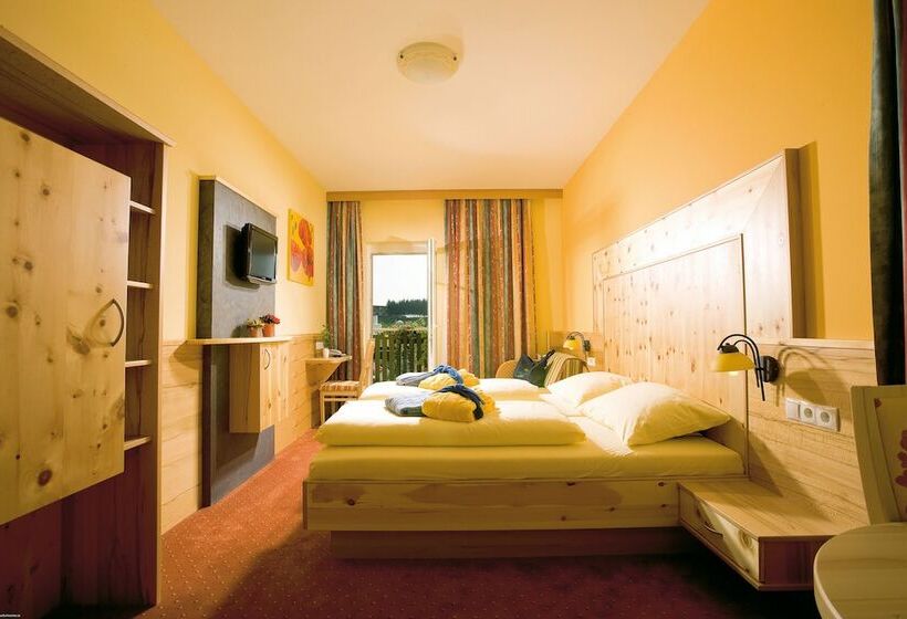 Thermenhotel Puchasplus Stegersbach