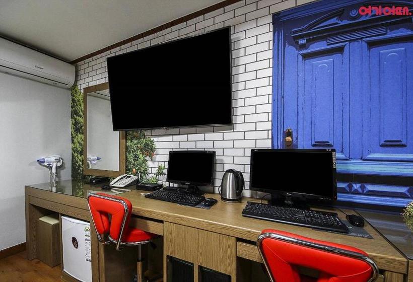 酒店 Goodstay World