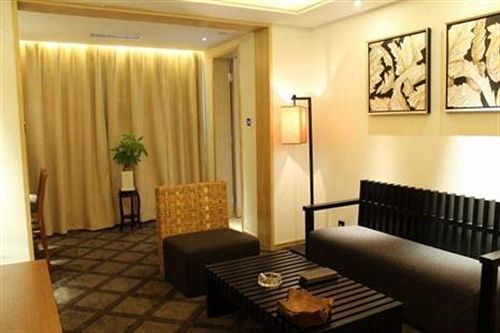 ホテル Zhongzhou International