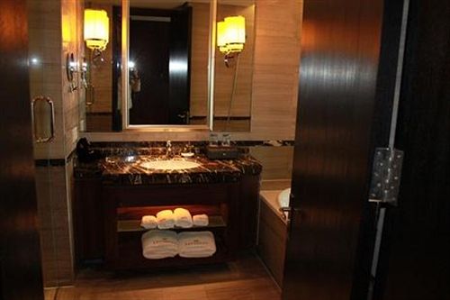 ホテル Zhongzhou International