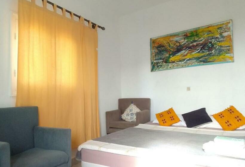 هاستل Ocean Surf Lodge