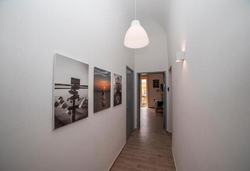 ベッドアンドブレックファースト I Balconi Di Porta Mazara