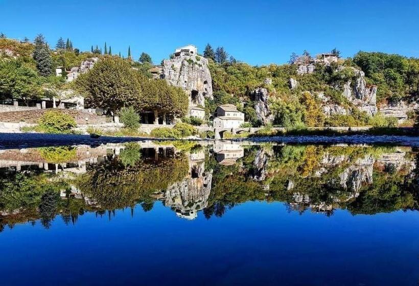 مبيت وإفطار Lou Mouli Di Baou