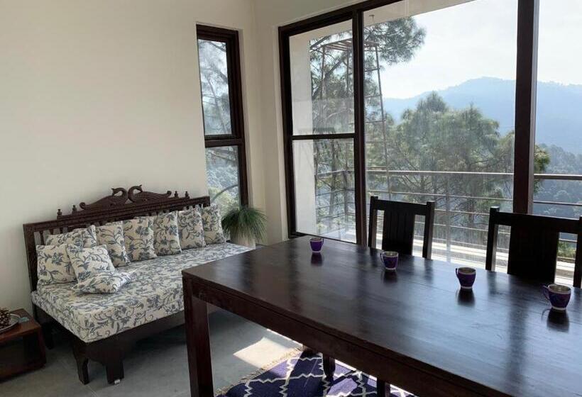 Hotel Blusalzz Escapade Resort Lansdowne