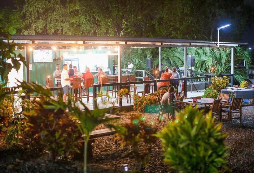 호텔 Green Hills Accommodation Village