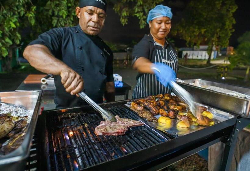 هتل Green Hills Accommodation Village