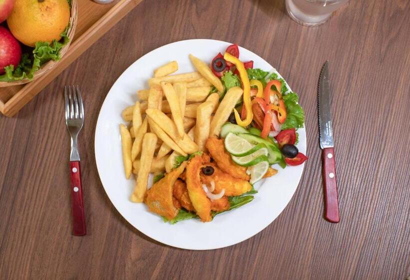 호텔 Green Hills Accommodation Village