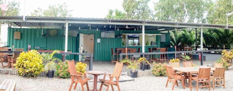 هتل Green Hills Accommodation Village