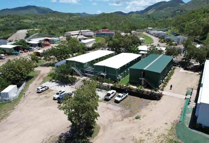 호텔 Green Hills Accommodation Village