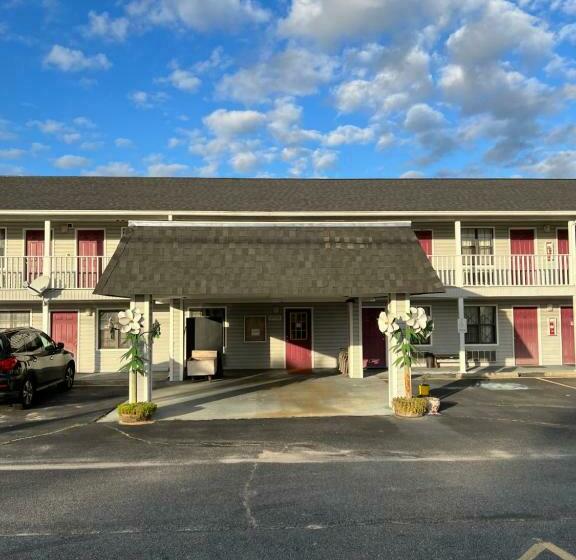 فندق Magnolia Inn