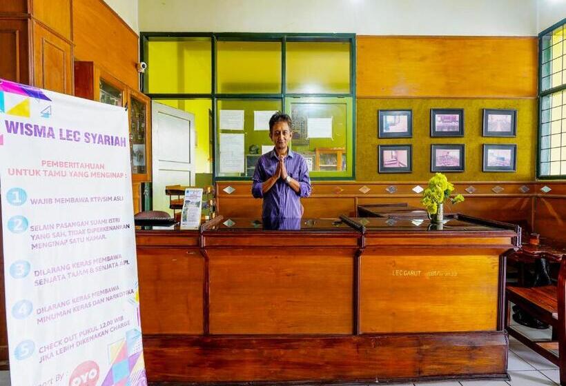 فندق Spot On 91064 Wisma Lec Syariah