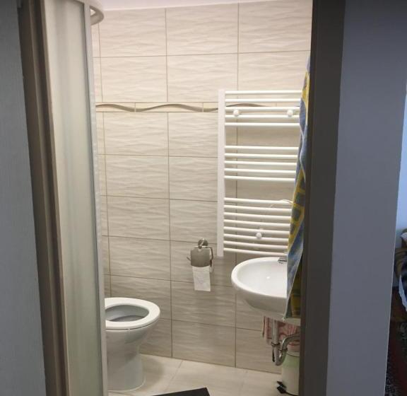 פנסיון Dombi Porta