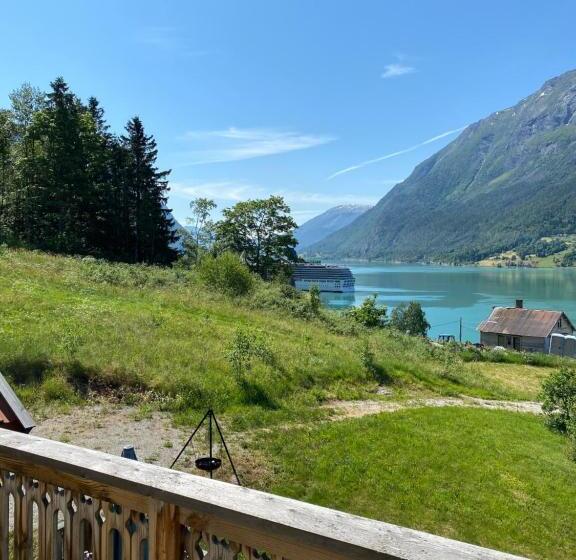 פנסיון Eide Gard