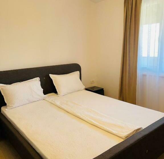 ペンション Paradox Cantacuzino