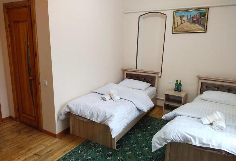 ペンション Sulton Sayyor