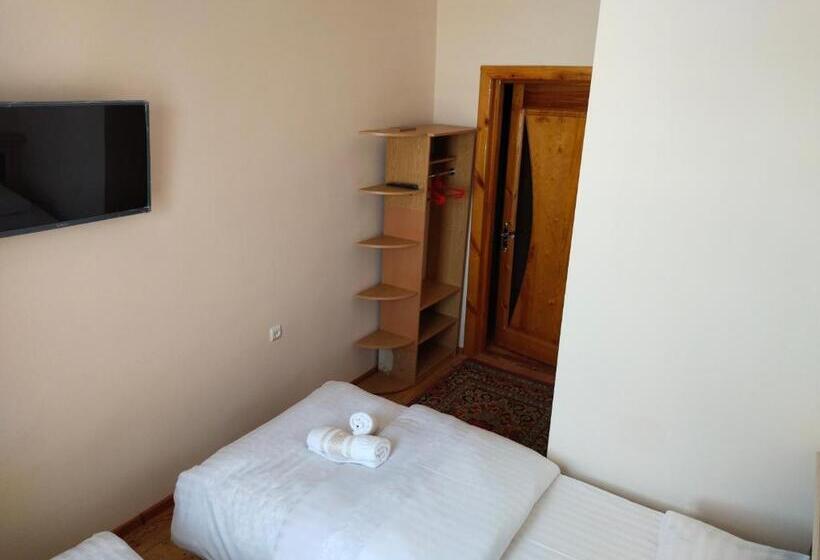 ペンション Sulton Sayyor