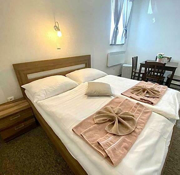 ペンション Ubytování Selský Dvůr