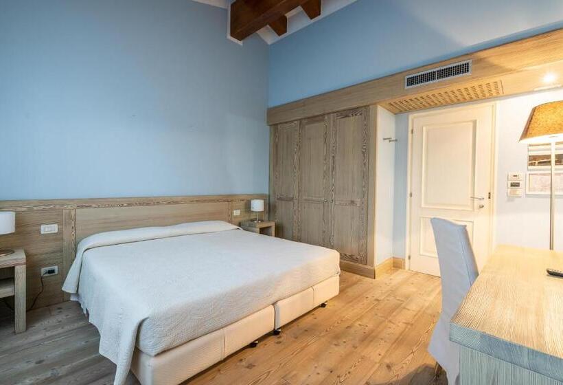 旅馆 Accademia Vine Lodge