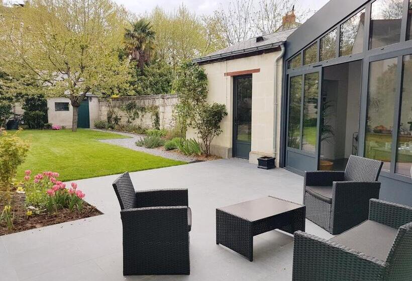 Bed and Breakfast Couette Et Café Saumur