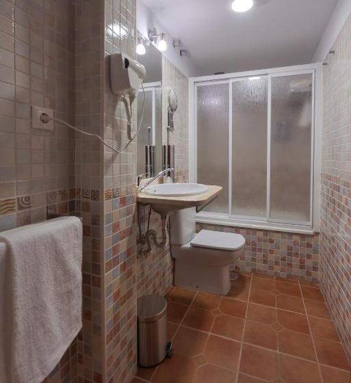 민박 Hostal El Griel No Disponemos De Recepción Física