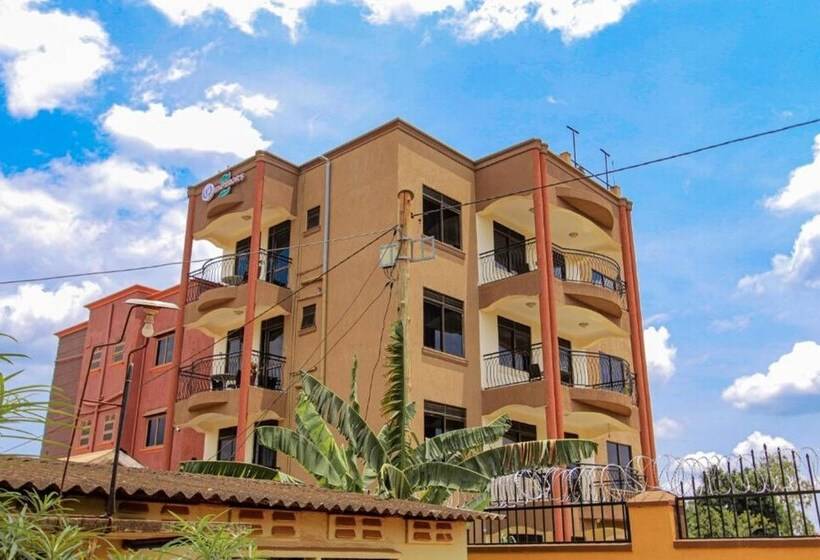 تختخواب و صبحانه Mbale Emperor S Motel