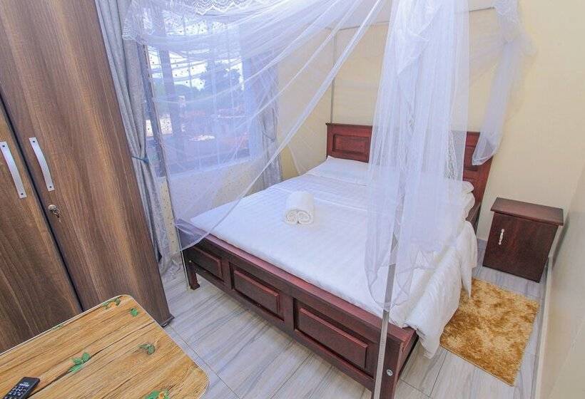 تختخواب و صبحانه Mbale Emperor S Motel