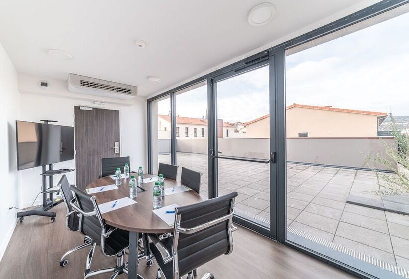 Break & Home Clermont Ferrand Les Carmes Dechaux