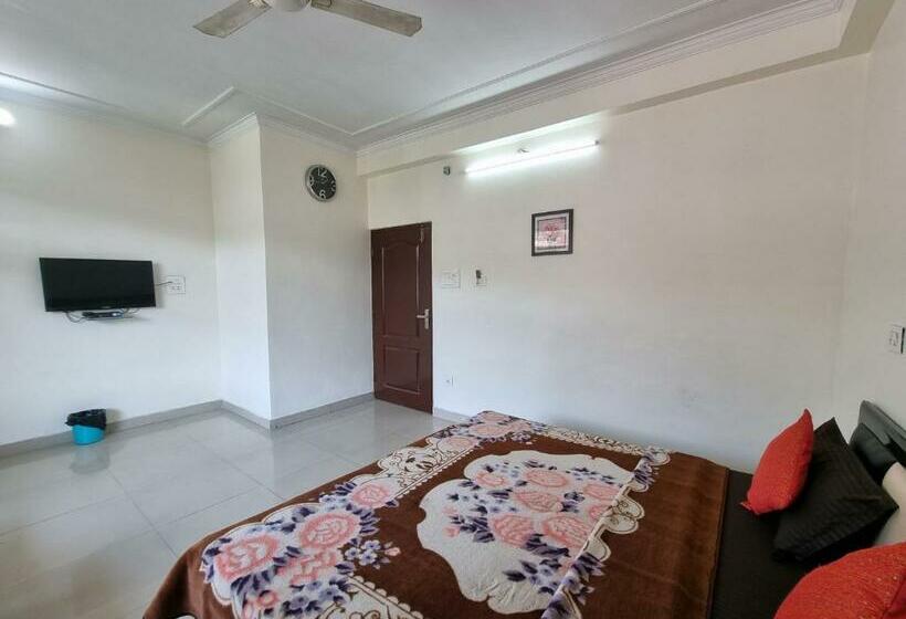 酒店 Avi In Dalhousie Banikhet