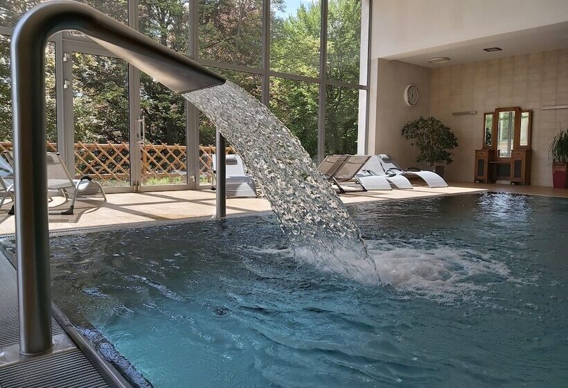 酒店 Chateau Cihelny