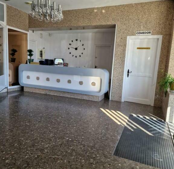 ホテル Hostal La Cañada Segoviana