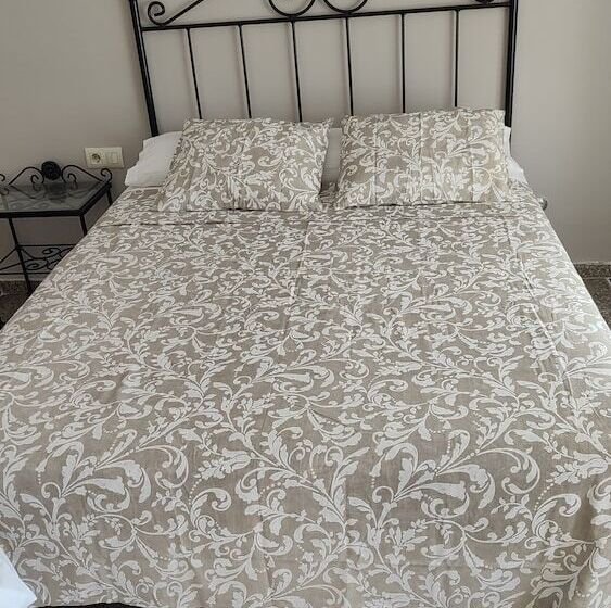 ホテル Hostal La Cañada Segoviana