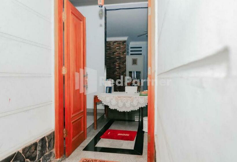 酒店 Kota Padi Homestay Cianjur Syariah Redpartner