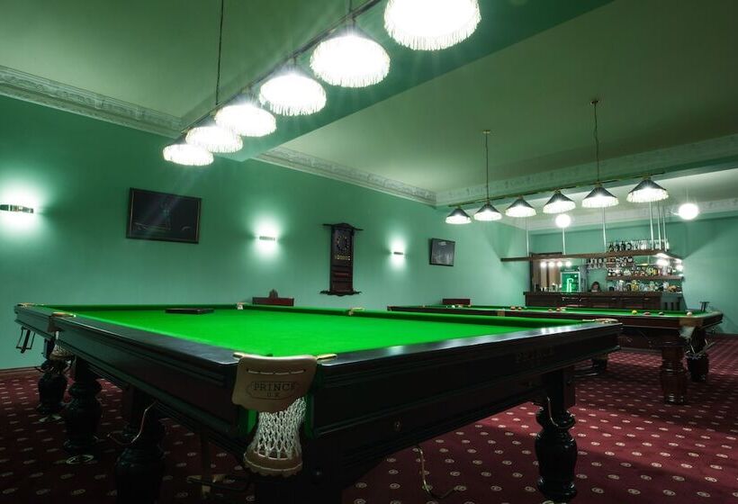 La Defense Hotel Yerevan