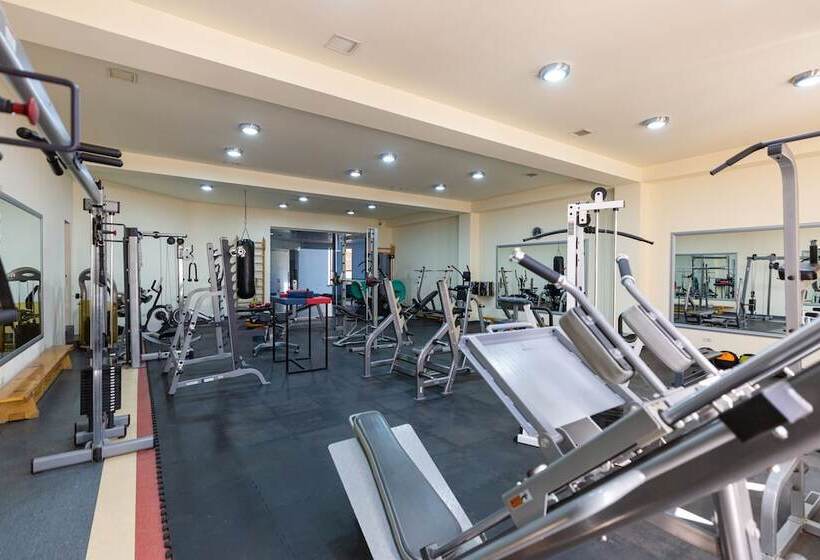 La Defense Hotel Yerevan