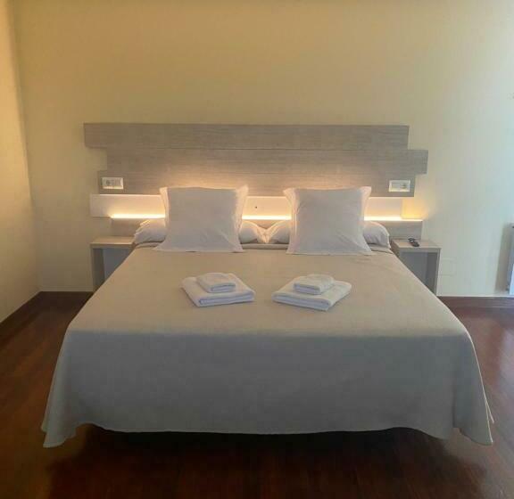 בית מלון כפרי Posada H.el Alba