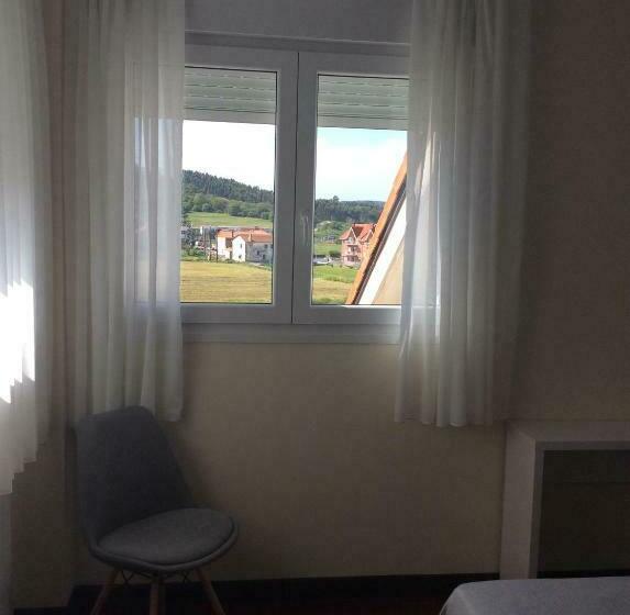 בית מלון כפרי Posada H.el Alba