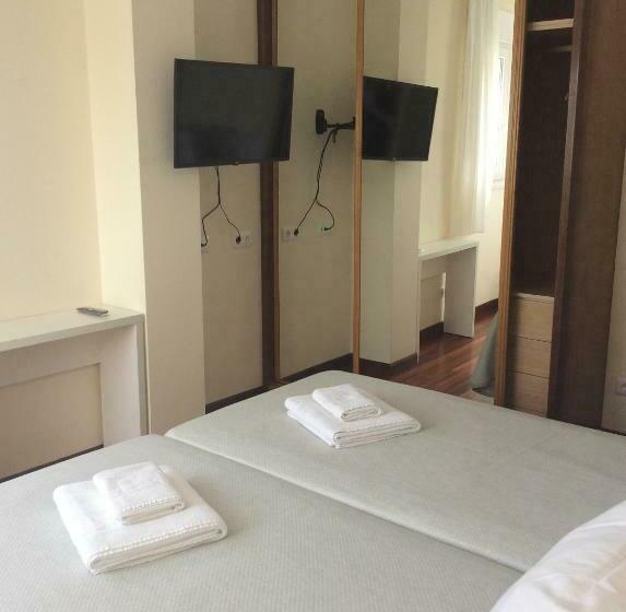 בית מלון כפרי Posada H.el Alba