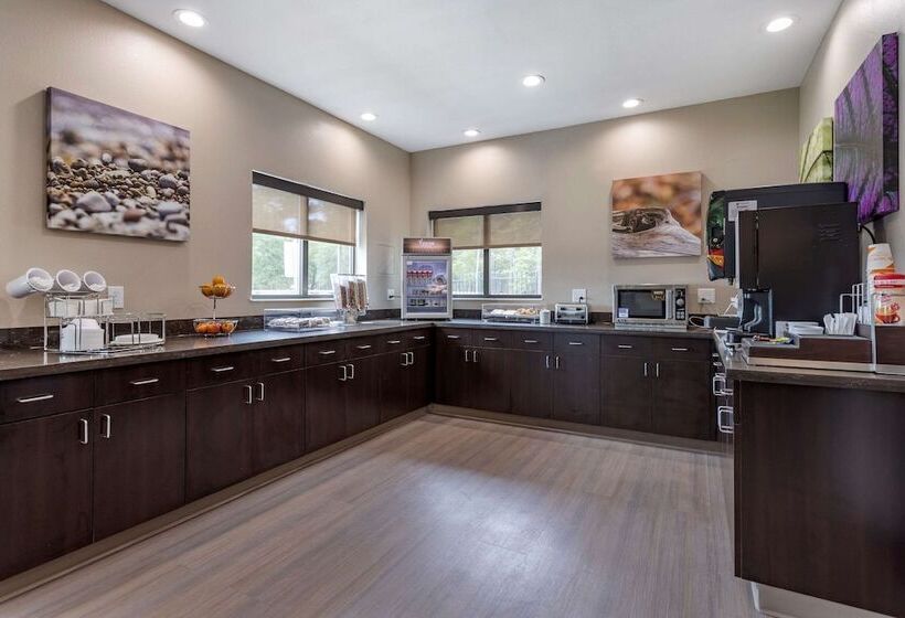 בית מלון כפרי Sleep Inn & Suites