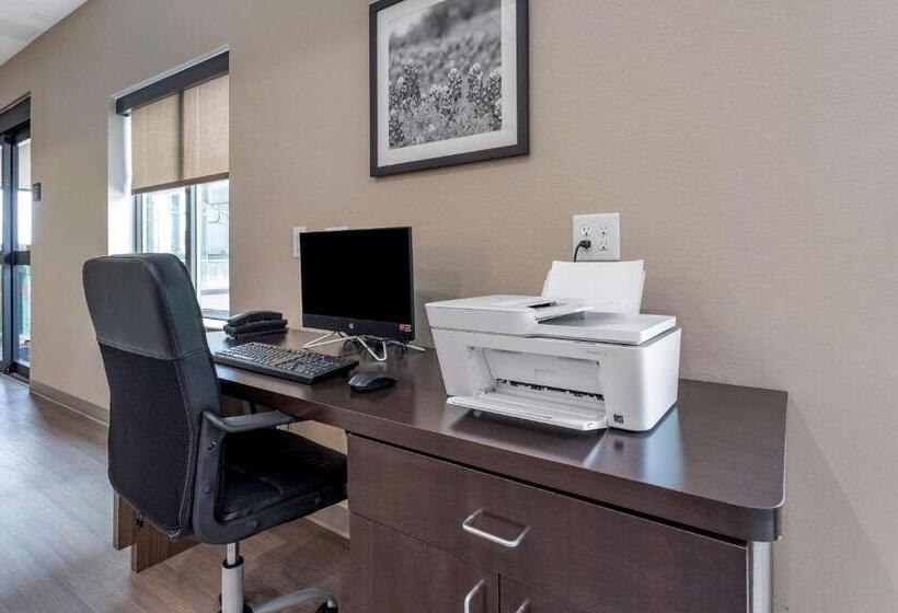 בית מלון כפרי Sleep Inn & Suites