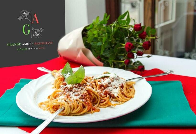 Отель Wesselényi