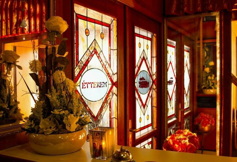 Отель Wesselényi