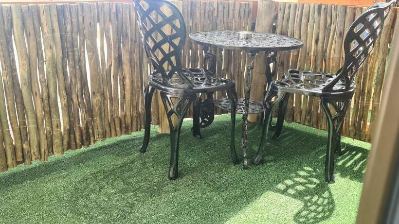 פנסיון Aloe View Guesthouse