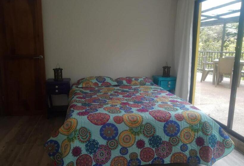 膳宿费 Alojamiento El Regalo