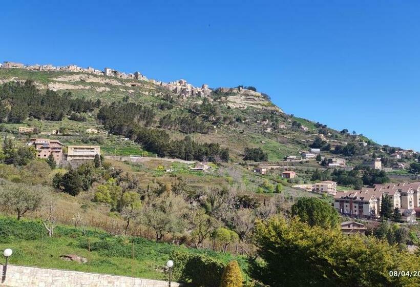 بنسيون Bellavista