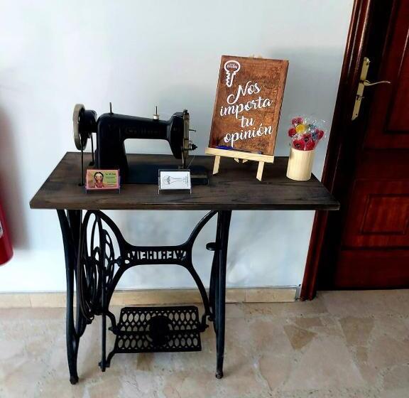 پانسیون Hostal Pabellón