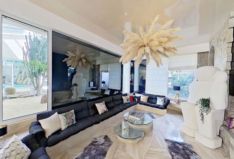 פנסיון Les Jardins De La Muse, Piscine Couverte, Spa Et Fitness